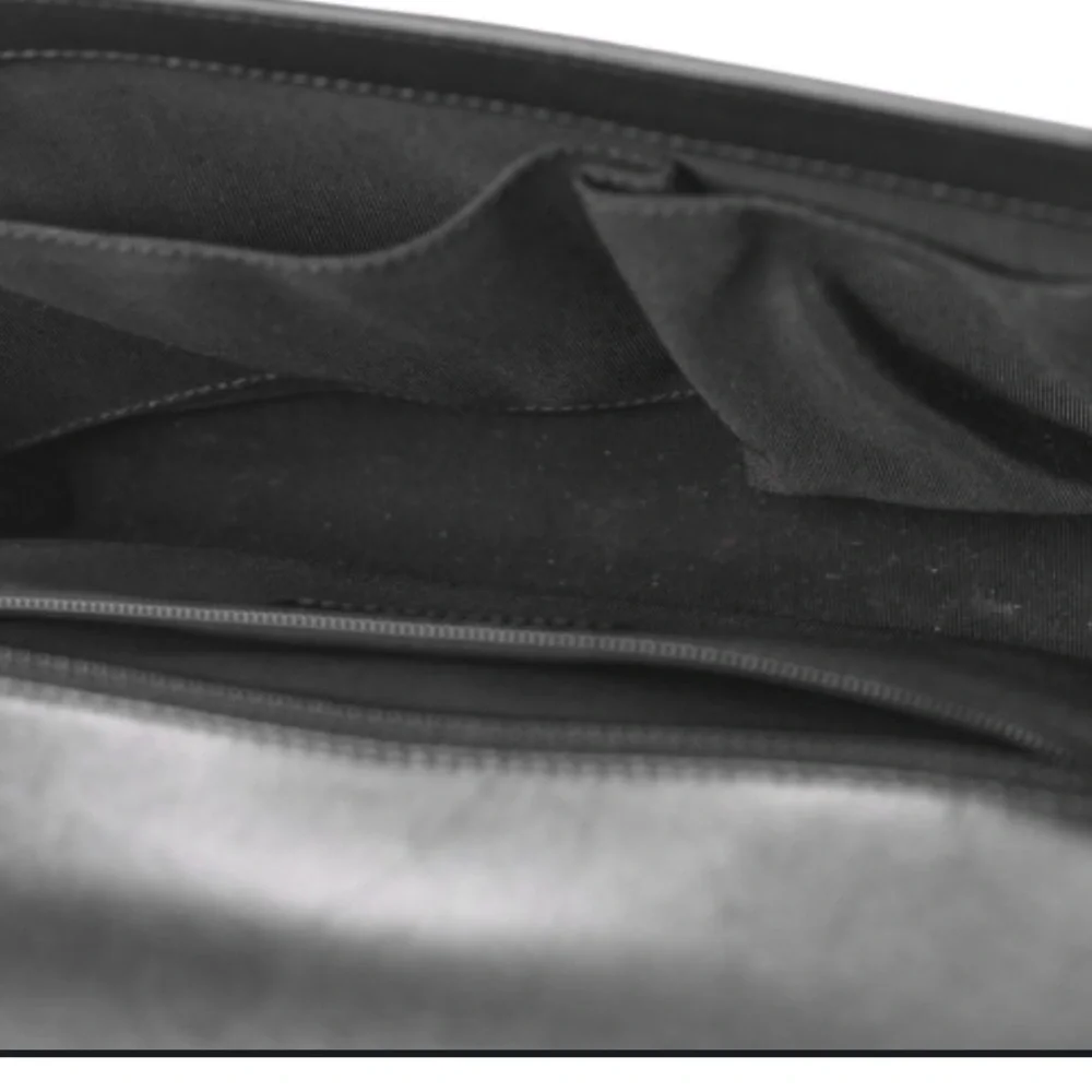 Chanel Patent Calfskin New Medium Boy Flap - Picture 6 of 7